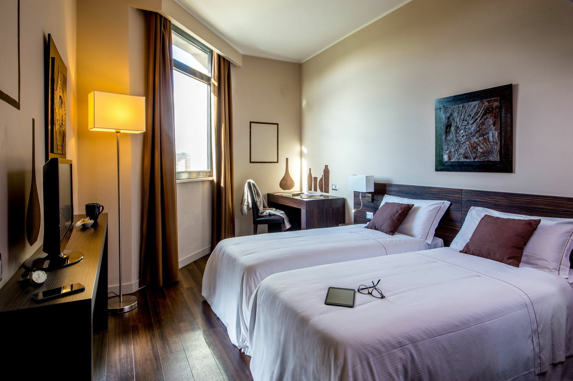 Park Hotel Sabina Маляно Сабина Екстериор снимка