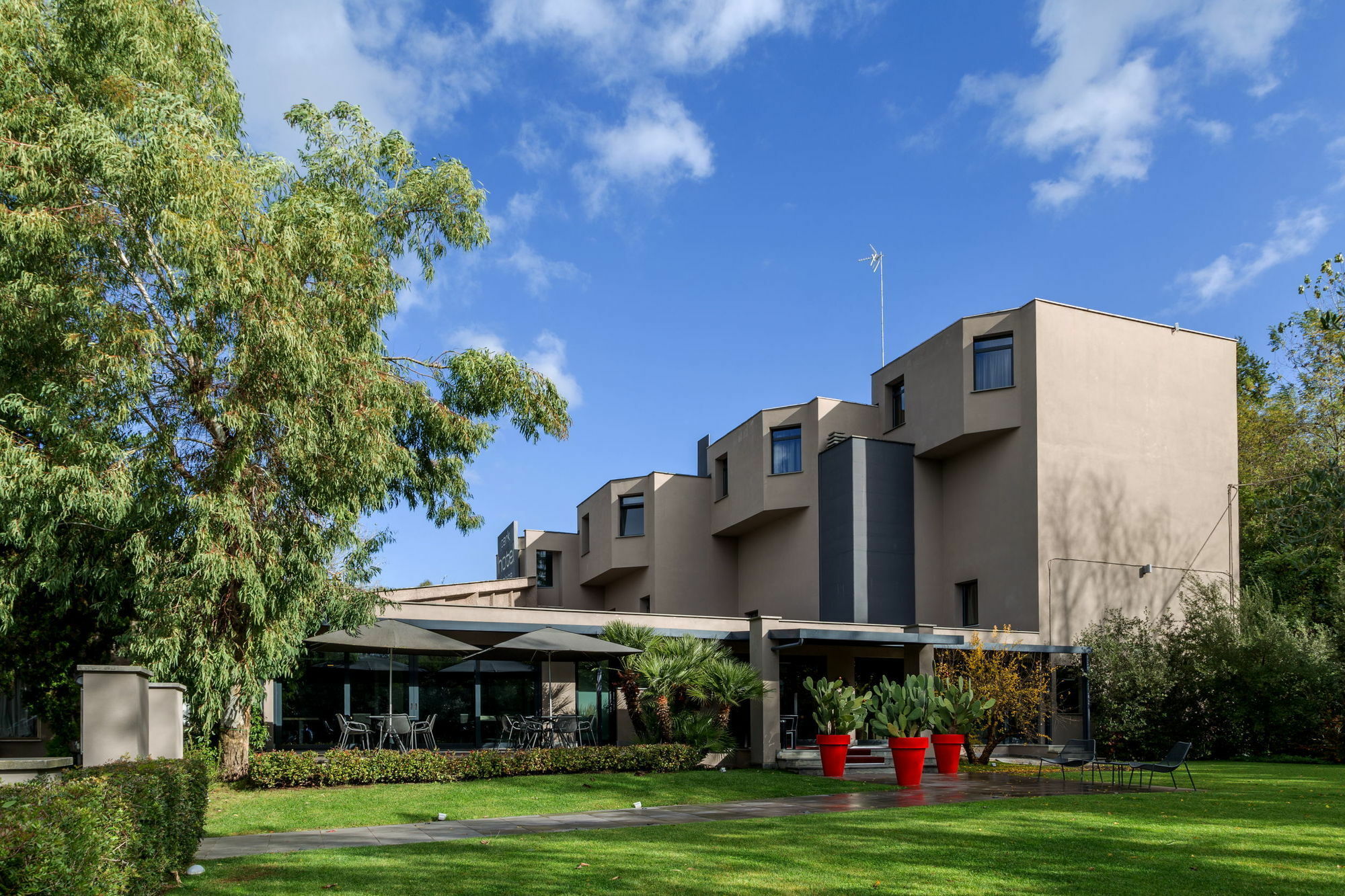 Park Hotel Sabina Маляно Сабина Екстериор снимка